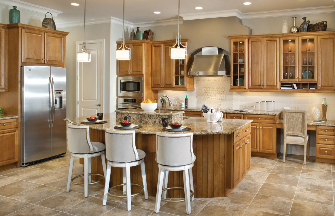 Traditional kitchen with warm wood cabinetry